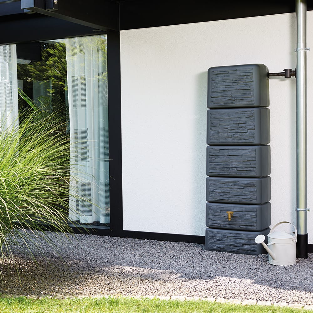 Garantia-Dark-Grey-Slim-Stone-Wall-Tank-300-litres-in-situ-2